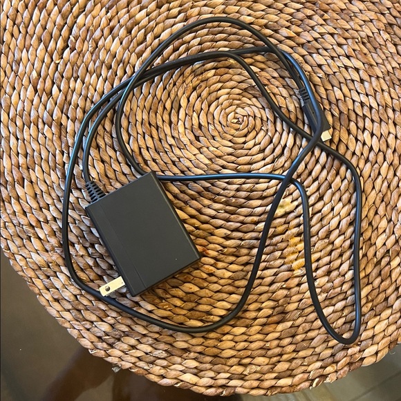 Nintendo Switch Animal Crossing: New Horizons Limited Edition Console w/ game - Picture 8 of 9